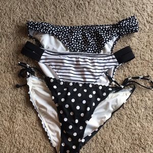 Set of 3 bikini bottoms VS